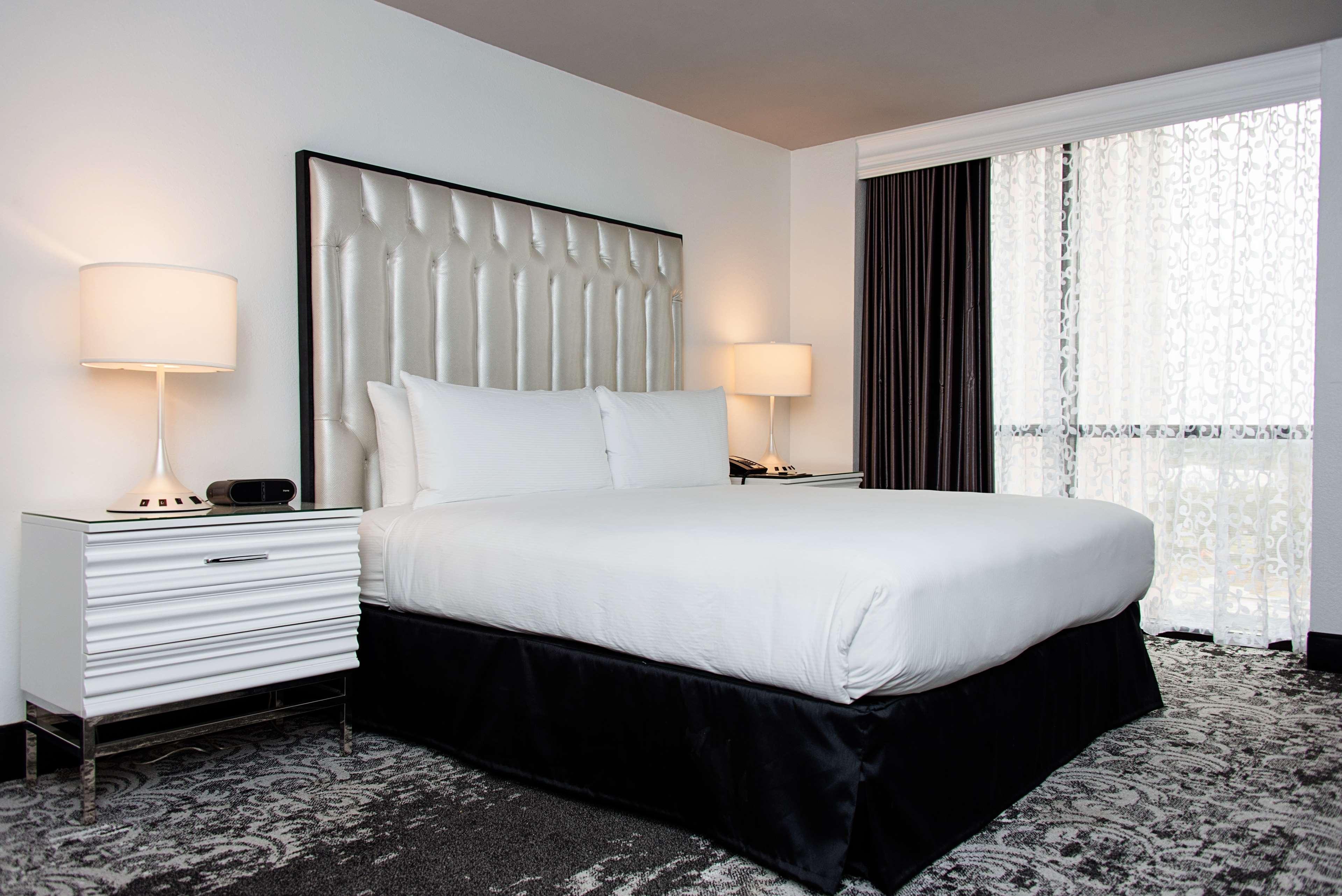 Doubletree By Hilton Hotel Tallahassee Eksteriør billede