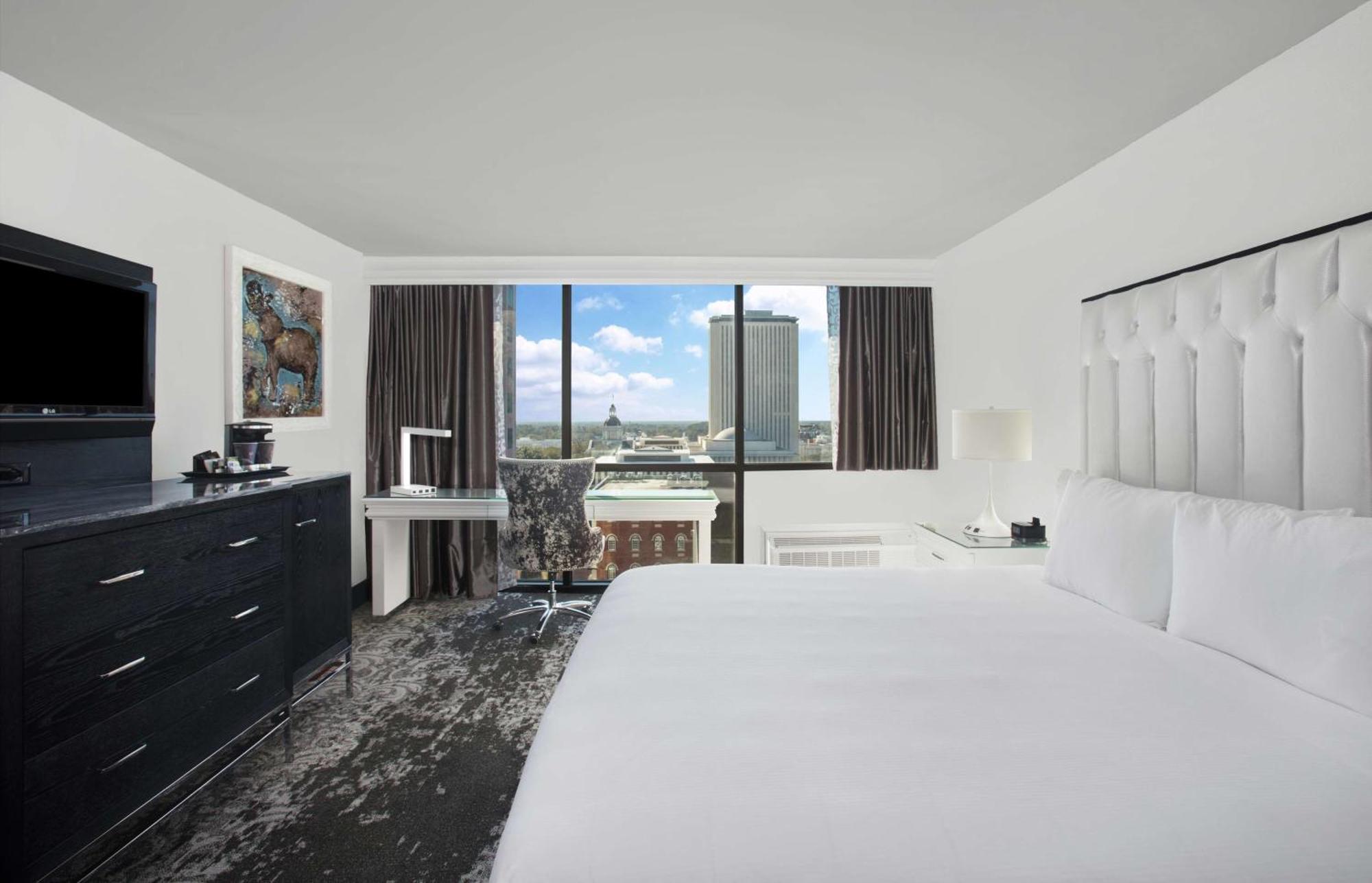 Doubletree By Hilton Hotel Tallahassee Eksteriør billede